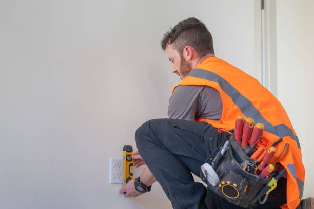 Best Licensed Electrician  in Elmwood, LA